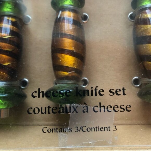 Pier 1 Cheese Knife Set 3 pc in Amber Green Blown Glass  In Original Box - Picture 3 of 5